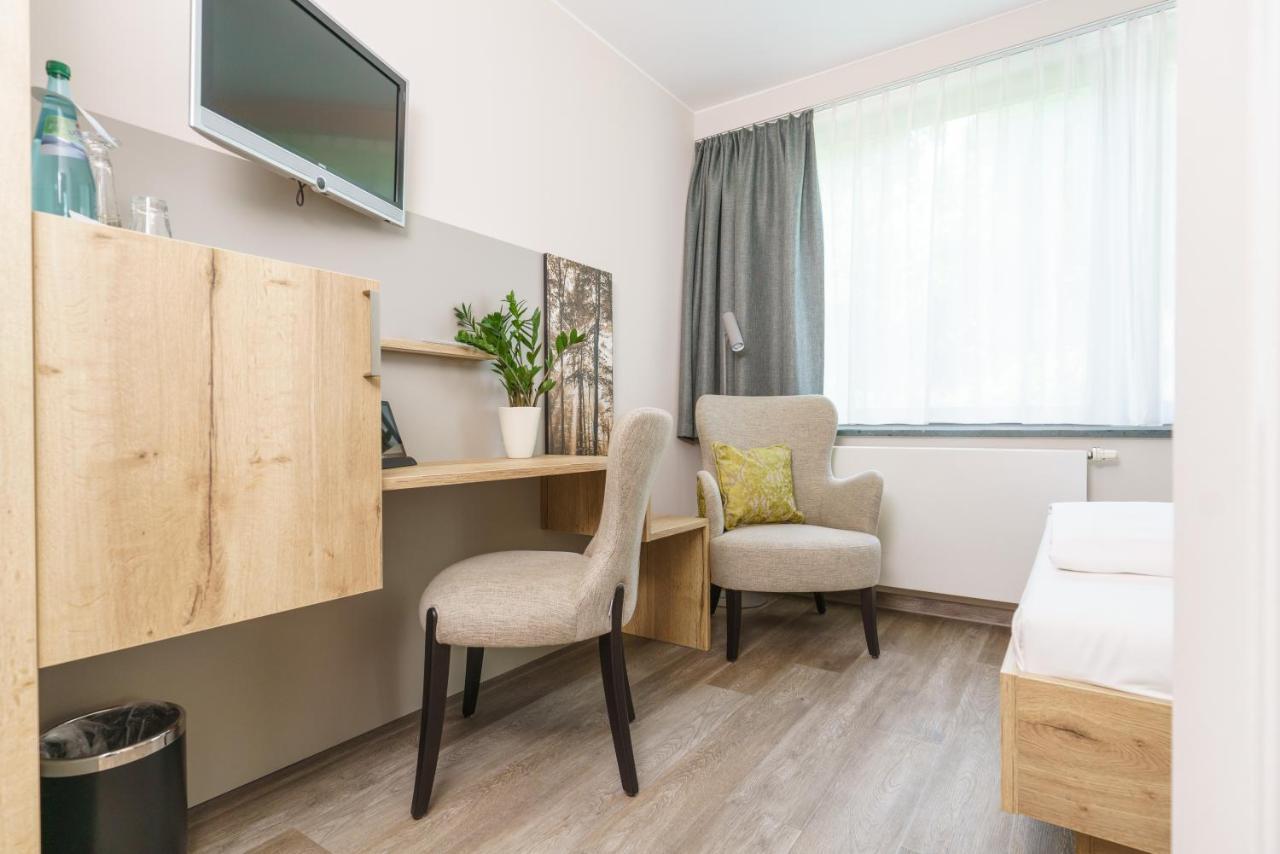 Hotel Forsthaus Gruena Betreiber Gmbh Chemnitz Bagian luar foto